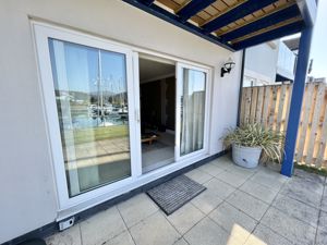 Photo 24- click for photo gallery